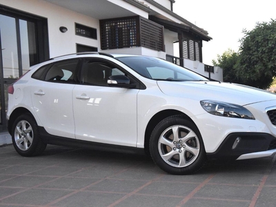 Volvo V40 Cross Country D2