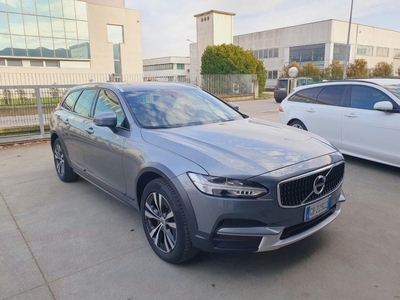 Volvo V90 Cross Country D4