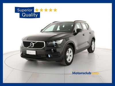 Volvo XC40 T2