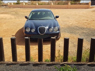 Jaguar X-Type 1999