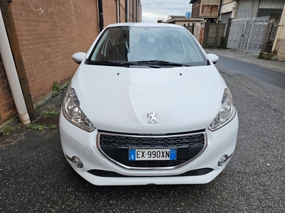 Peugeot 208 1.4 HDi 68 CV 5 porte Access