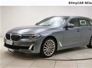 BMW Serie 5 Touring 520d 48V xDrive Luxury del 2021 usata a Milano