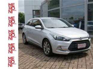 Hyundai i20 Coupé Coupé 1.2 3 porte Login del 2015 usata a Seregno