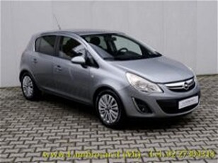 Opel Corsa 1.4 16V 5 porte Edition del 2013 usata a Cologno Monzese