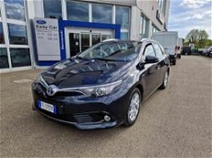 Toyota Corolla Touring Sports 1.8 Hybrid Active del 2016 usata a Imola