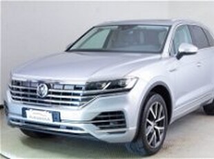 Volkswagen Touareg 3.0 V6 TDI 286 CV SCR Advanced del 2019 usata a Paruzzaro