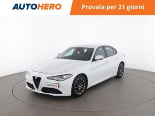 ALFA ROMEO Giulia (2016)