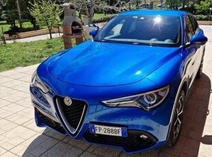 Alfa Romeo Stelvio modello VELOCE Q4 210CV 2018