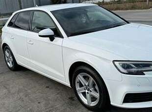 Audi A3 Sport Back 1.6 TDI Navig/Blouthot/AUX/USB