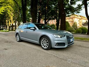 Audi A4 Avanti 35 TDI Business Sport S tronic