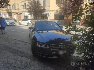 Audi A8 3.0 TDI 258 CV clean diesel quattro tiptro