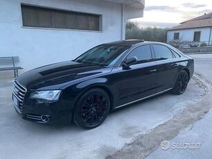 AUDI A8 4200 tdi v8 - 2010