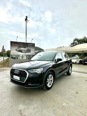 Audi Q3 35 TDI S tronic Business Advanced