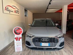 Audi Q3 40 TDI quattro S tronic Business