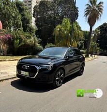 AUDI Q3 40 TDI quattro S tronic S line edition Usata