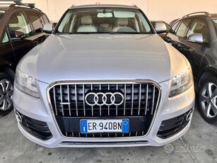 Audi Q5 2.0 TFSI hybrid quattro tiptronic Business