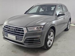 AUDI Q5 40 TDI quattro S tronic S line plus