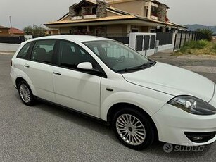 Fiat croma anno 2011 km 390.000