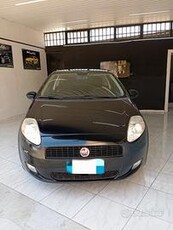 Fiat grande punto 1.4 benzina CON GARANZIA