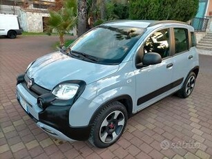 Fiat Panda 1.0 FireFly S&S Hybrid City Cross