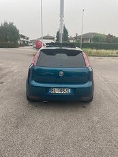 Fiat Punto 1.3 mtj 75 cv ( ok neopatentati)