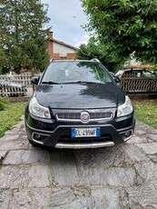 FIAT Sedici - 2012