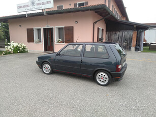 FIAT uno turbo racing 118cv