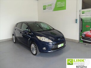 FORD Fiesta + 1.4 TDCi 68CV 5 porte -NEOPATENTATI Usata