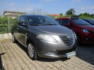 LANCIA Ypsilon 1.2 69 CV 5p GPL Ecochic - Ok Neopat. GPL OK Benzina/GPL