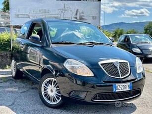 LANCIA YPSILON 1.2 Argento - 2009 NEOPATENTATI