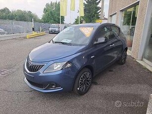 Lancia Ypsilon PLATINO