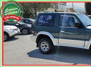 Mitsubishi Pajero 2.5 TDI Metal-top Vettura 4 Post