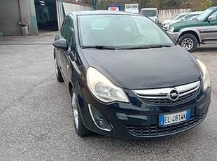 Opel Corsa 1.2 GPL tutto incluso