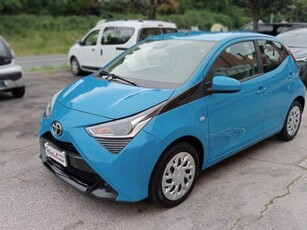 TOYOTA Aygo Connect 1.0 VVT-i 72 CV 5 porte x-play Benzina