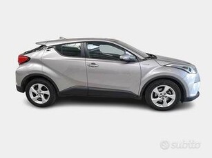 TOYOTA C-HR 1.8H (98CV) E-CVT Business