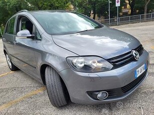 VOLKSWAGEN GOLF PLUS 1,6 TDI-FOTO TAGLIA E REVISIO