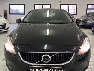 VOLVO V40 (2012-2020)