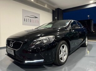 VOLVO V40 (2012-2020)