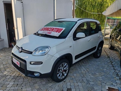 Usato 2017 Fiat Panda 4x4 0.9 Benzin 84 CV (11.950 €)