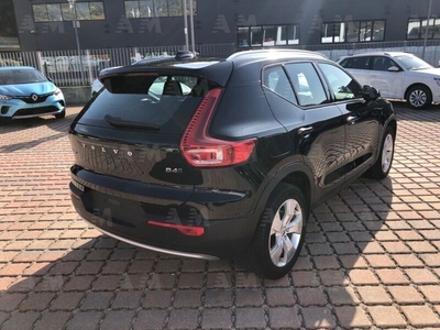 Usato 2021 Volvo XC40 2.0 El_Hybrid 197 CV (36.000 €)