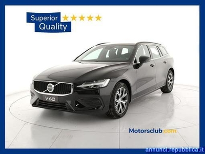 Volvo V60 B4 (d) automatico Core - Pronta consegna Modena