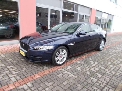 Jaguar XE 2.0 D Turbo 180CV aut. FULL OPT Usate