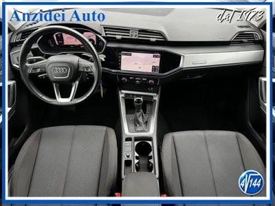 AUDI Q3 35 2.0 TDI 150 Cv S tronic Business