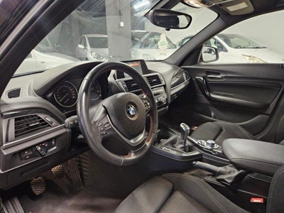 BMW SERIE 1 d xDrive 5p. Urban