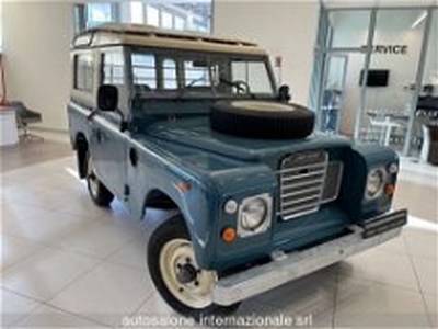 Land Rover Defender 110 2.2 TD4 CrewCab del 1981 usata a Castellanza