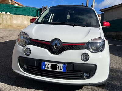 Usato 2016 Renault Twingo 0.9 Benzin 90 CV (11.700 €)