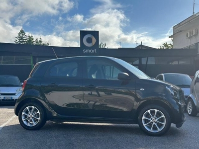 Usato 2019 Smart ForFour 1.0 Benzin 71 CV (14.900 €)