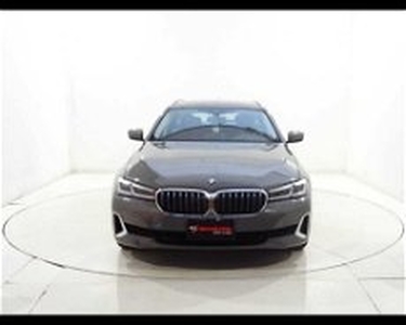 BMW Serie 5 Touring 520d 48V xDrive Luxury del 2020 usata a Castenaso
