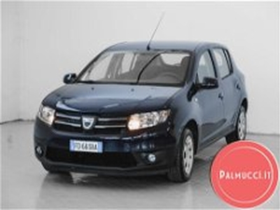 Dacia Sandero 1.2 75CV Lauréate N1 my 15 del 2016 usata a Prato