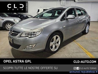 Opel Astra 1.6 115CV Sports Tourer GPL NEOPATENTI Torino